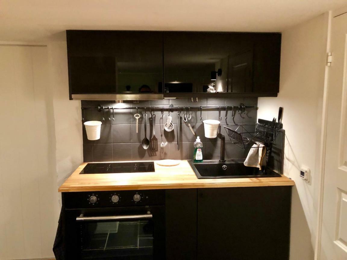 Lovely Studio Apartment Seaview & Private Sauna Lerum Extérieur photo